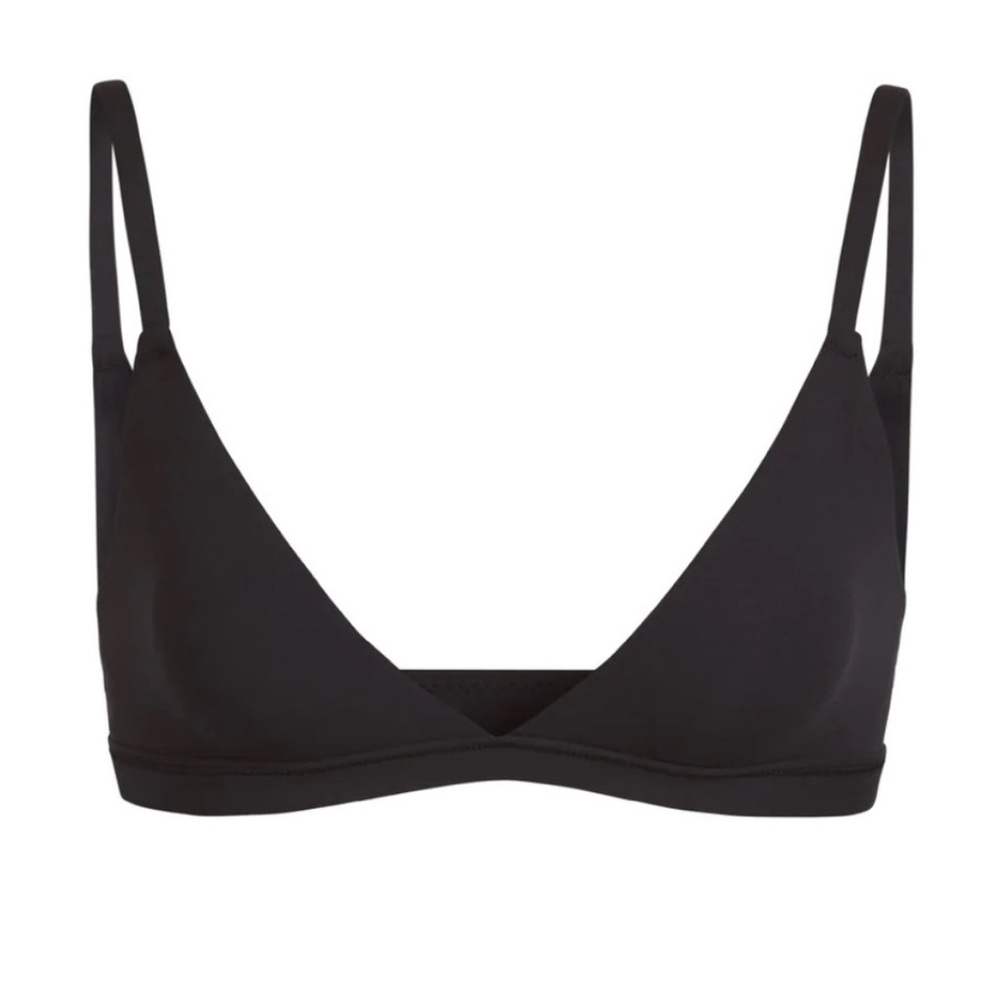 NWT SKIMS FITS EVERYBODY TRIANGLE BRALETTE